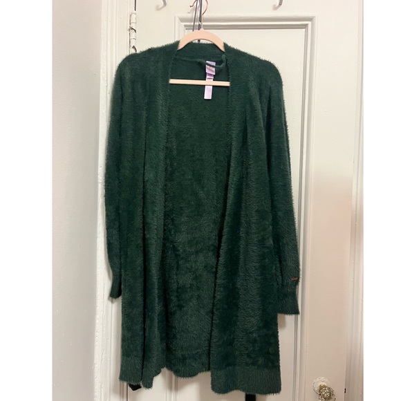 Savage x Fenty Robe - Picture 3 of 4